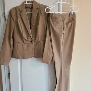 NY&Co Pants Suit